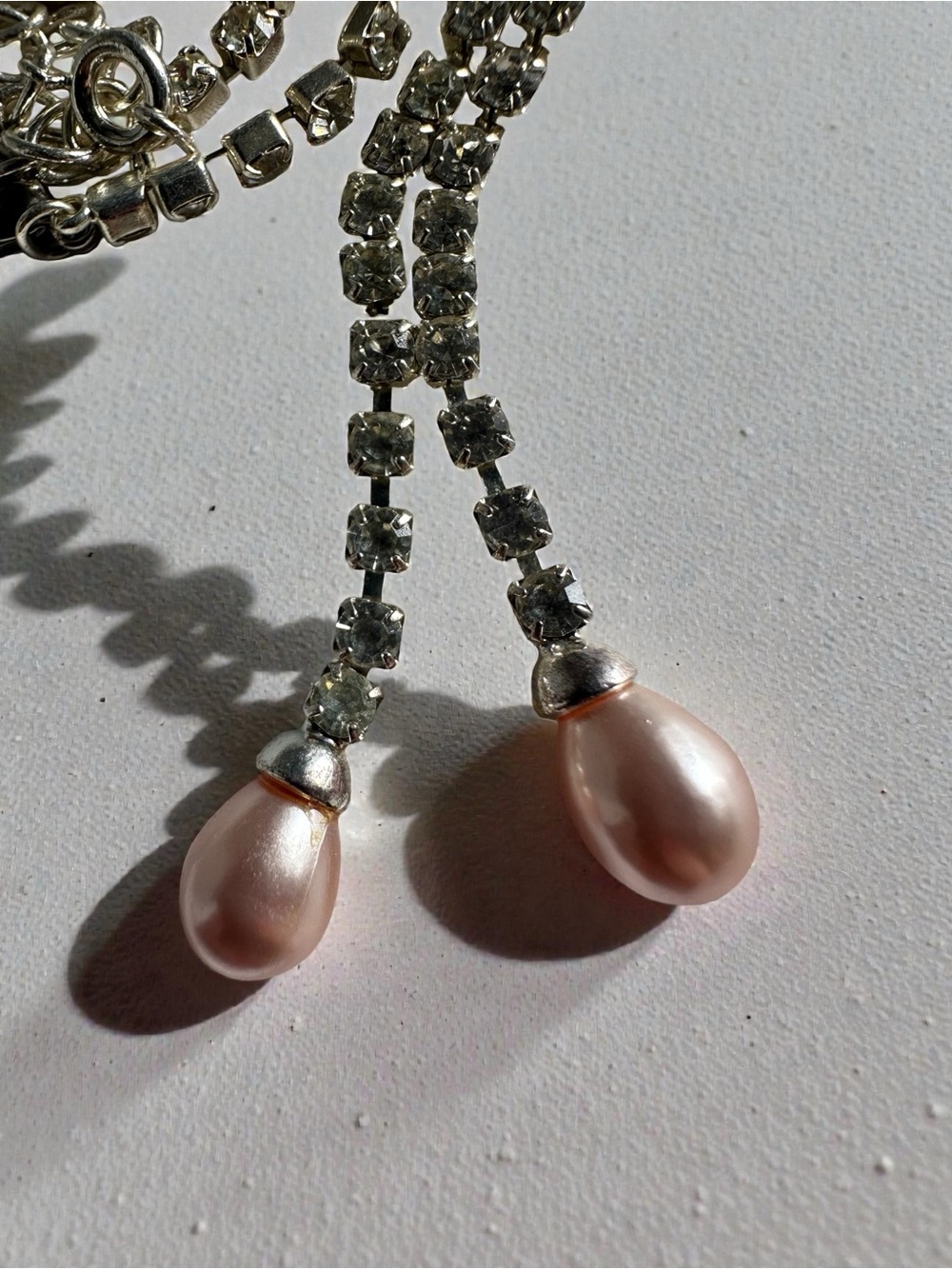 Vintage Monet Rhinestone Pink Faux Pearl Lariat Necklace NWT Silver Tone Bridal